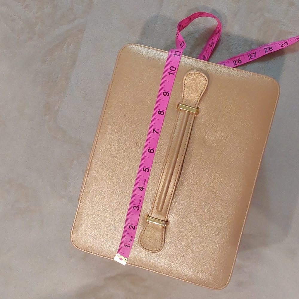 Vintage Gold Estee Lauder Makeup Storage Box Travel Box Red Interior - Picture 13 of 16